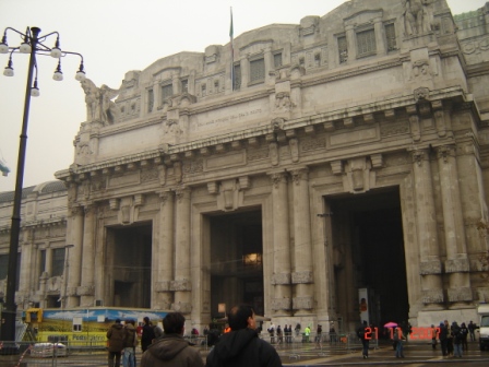 photo stazione-centrale..ciao-milano!.JPG