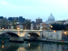 photo veduta-sul-tevere-verso-s.pietro_ridotta.jpg