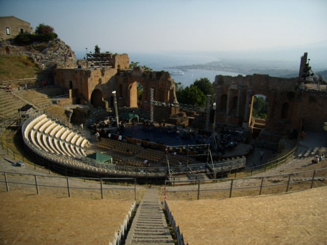 photo TEATRO-GRECO-TAORMINA.jpg