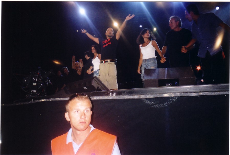 photo koncert-10-EROS-PULA-Croatia-29-7-2004.jpg