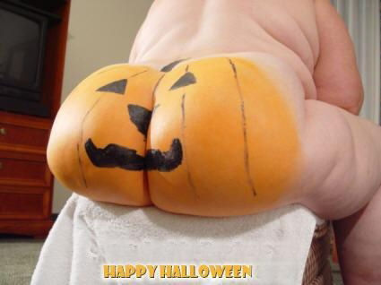 photo 2008_10_13_halloween_butt.jpg