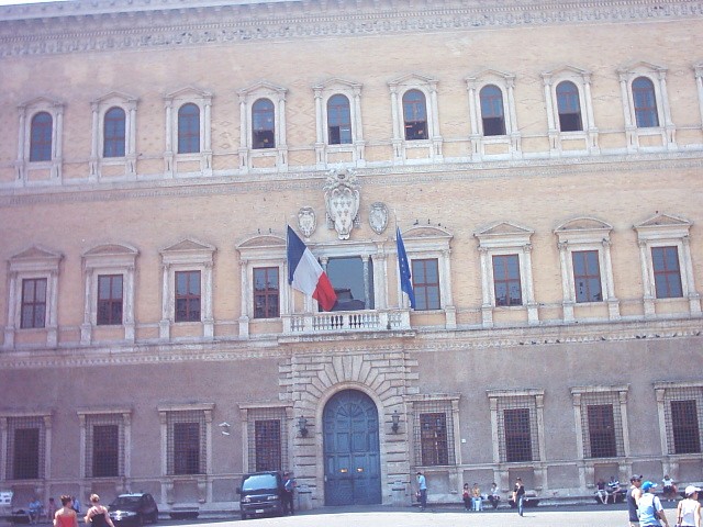 photo palazzo-farnese.jpg