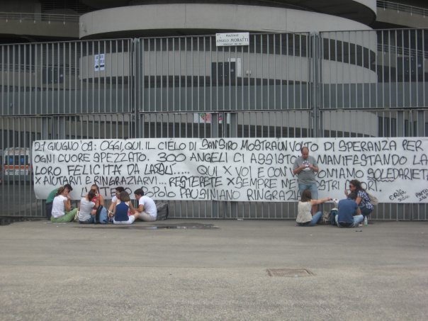 photo STRISCIONE.jpg